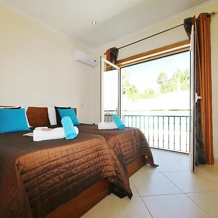 Villa Villa In Albufeira With Private Pool & Beaches Albufeira