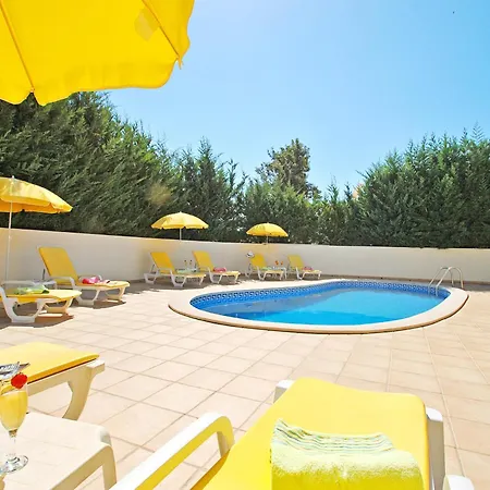 Villa In Albufeira With Private Pool & Beaches فيلة