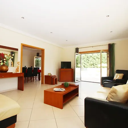 Villa Villa In Albufeira With Private Pool & Beaches Albufeira