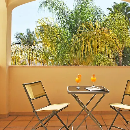 Villa Villa In Albufeira With Private Pool & Beaches